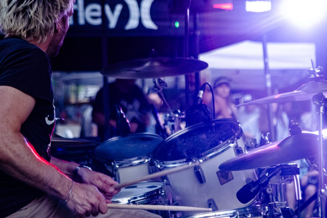 Drummer playing the drums in salzburg / Schlagzeuger aus Salzburg